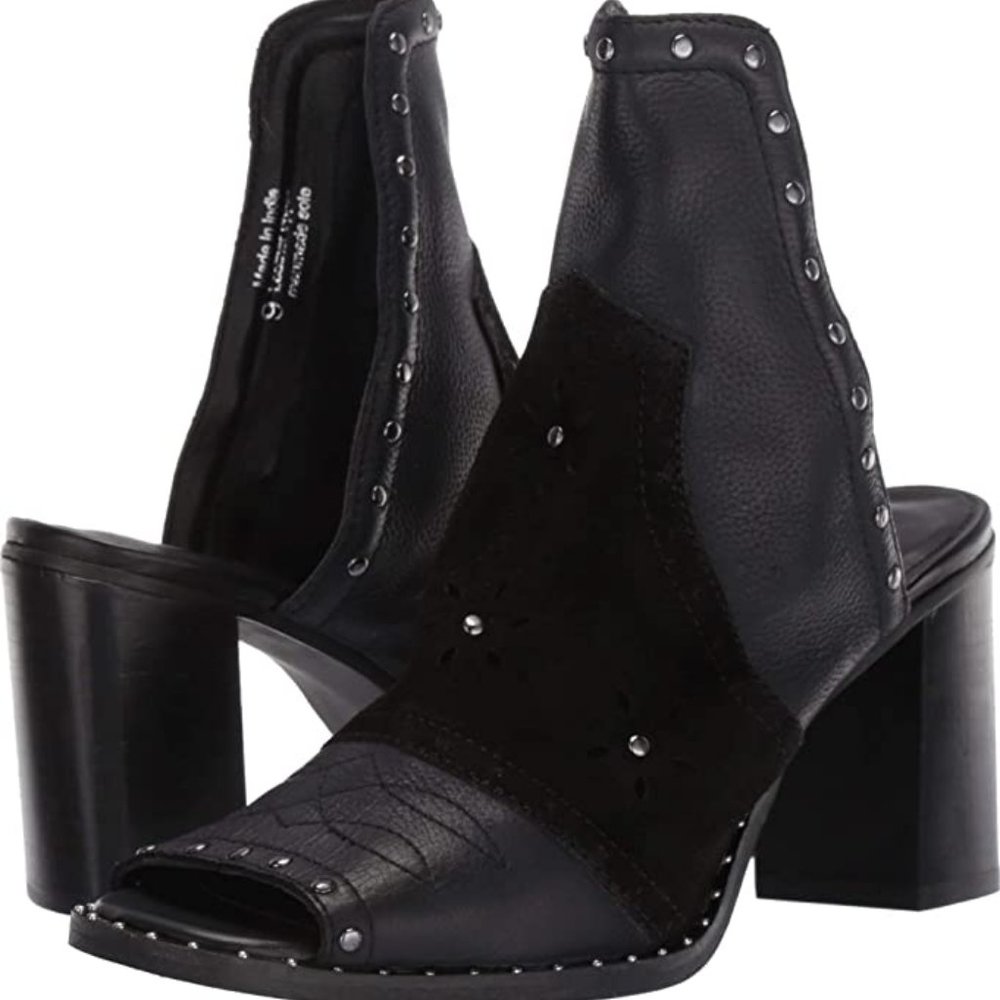 Sbicca Studded Black Leather/Suede Slip On Heels Size 6 - 10 USA